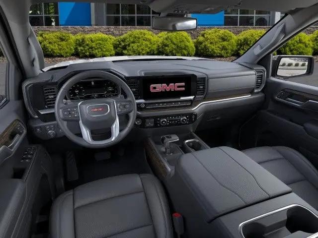 2026 GMC Sierra 1500 Crew Cab, Short Bed, SLT, 4WD