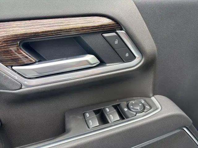 2026 GMC Sierra 2500HD Crew Cab, Standard Bed, SLE, 4WD