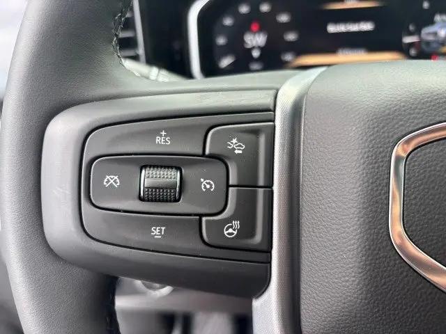 2026 GMC Sierra 2500HD Crew Cab, Standard Bed, SLE, 4WD