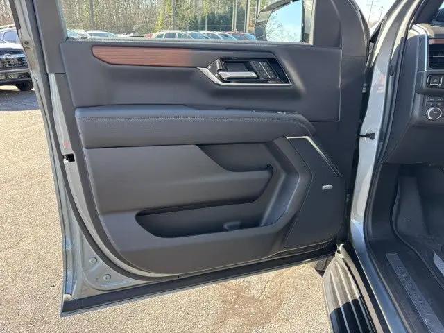 2026 GMC Yukon XL 4WD Denali