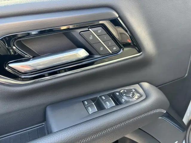 2026 GMC Yukon XL 4WD Denali