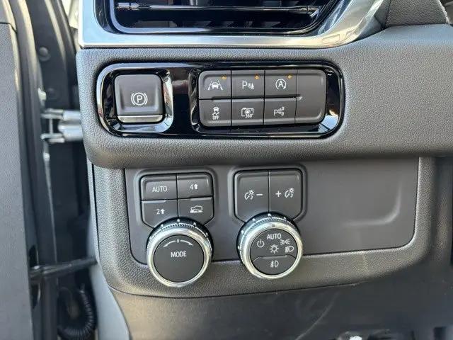 2026 GMC Yukon XL 4WD Denali
