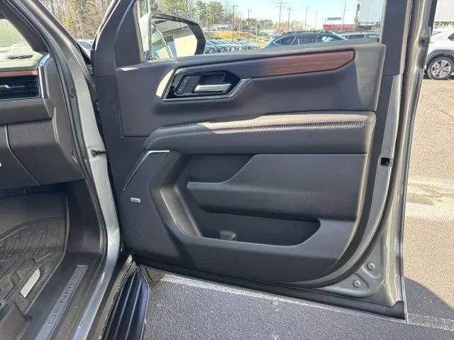 2026 GMC Yukon XL 4WD Denali