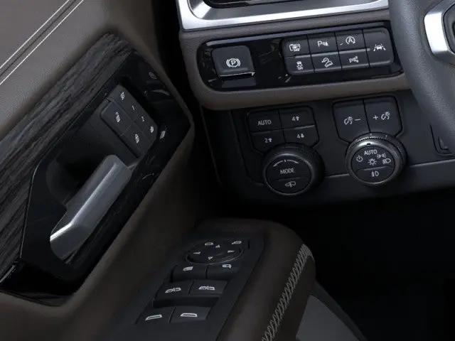2026 GMC Yukon XL 4WD Denali Ultimate