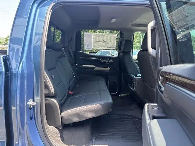 2026 GMC Sierra 1500 Crew Cab, Short Bed, Elevation, 4WD