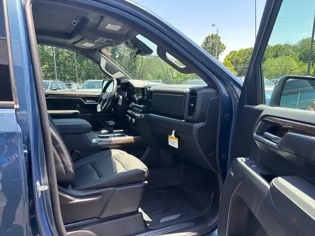 2026 GMC Sierra 1500 Crew Cab, Short Bed, Elevation, 4WD