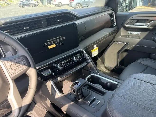 2026 GMC Sierra 1500 Crew Cab, Short Bed, Denali, 4WD