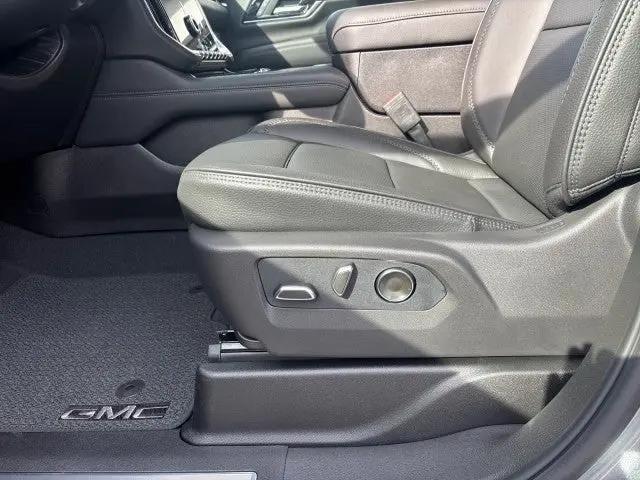 2026 GMC Yukon XL 4WD Denali