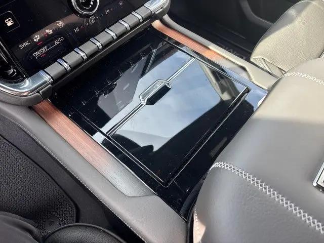 2026 GMC Yukon XL 4WD Denali