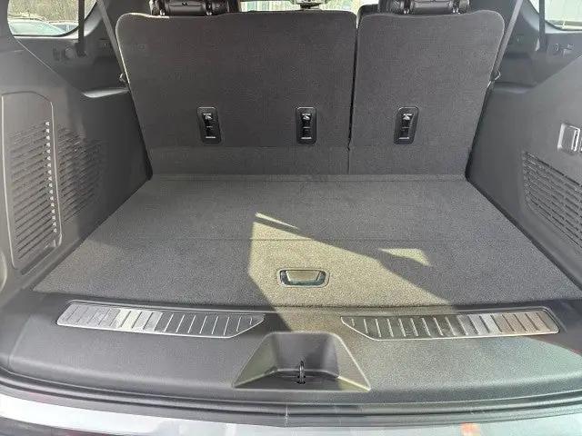 2026 GMC Yukon XL 4WD Denali