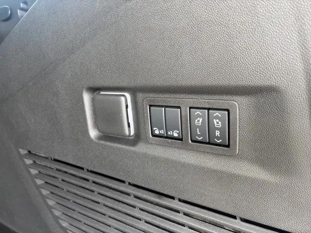 2026 GMC Yukon XL 4WD Denali
