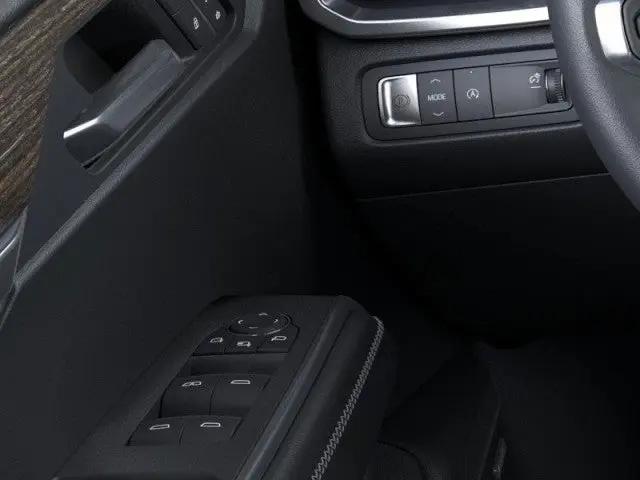 2026 GMC Acadia Denali FWD