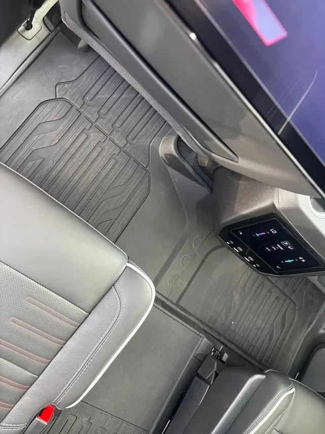 2026 GMC Yukon 4WD AT4 Ultimate