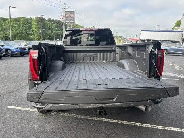 2026 GMC Sierra 3500HD Crew Cab, Long Bed, SLT Dual Rear Wheel, 4WD
