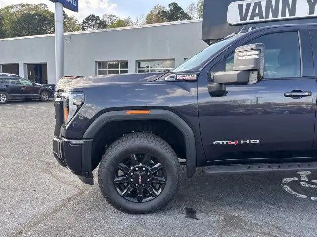 2026 GMC Sierra 2500HD Crew Cab, Standard Bed, AT4, 4WD