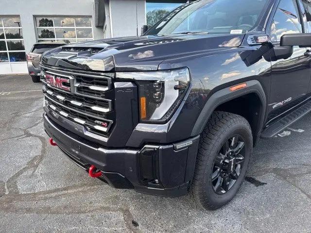 2026 GMC Sierra 2500HD Crew Cab, Standard Bed, AT4, 4WD