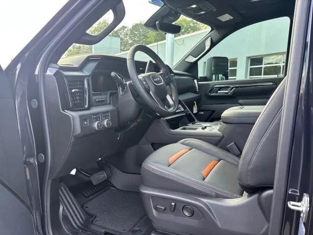 2026 GMC Sierra 2500HD Crew Cab, Standard Bed, AT4, 4WD