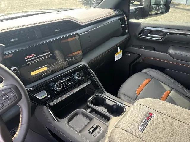2026 GMC Sierra 2500HD Crew Cab, Standard Bed, AT4, 4WD