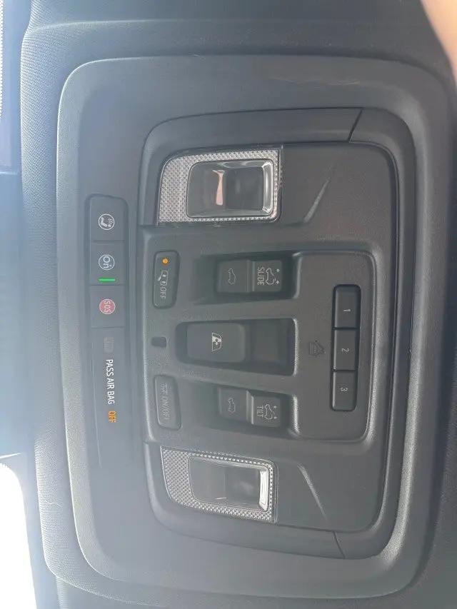 2026 GMC Sierra 2500HD Crew Cab, Standard Bed, AT4, 4WD