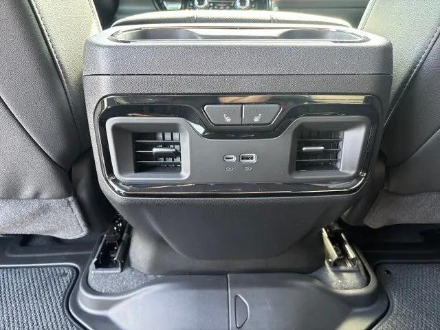 2026 GMC Sierra 2500HD Crew Cab, Standard Bed, AT4, 4WD