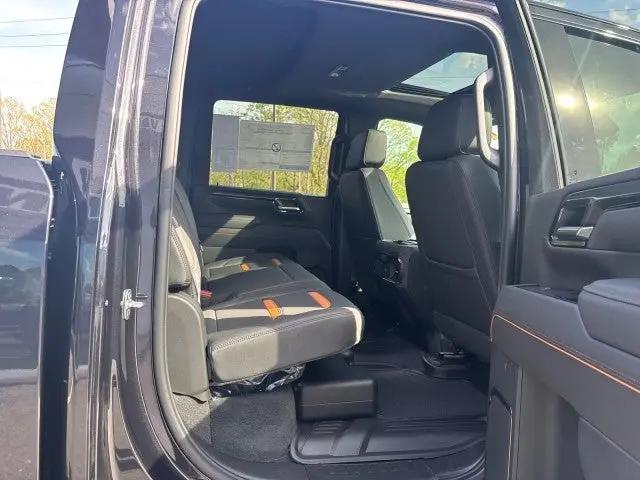 2026 GMC Sierra 2500HD Crew Cab, Standard Bed, AT4, 4WD
