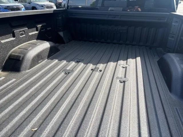 2026 GMC Sierra 2500HD Crew Cab, Standard Bed, AT4, 4WD
