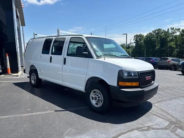 2026 GMC Savana Cargo 2500 Regular Wheelbase, Work Van, RWD