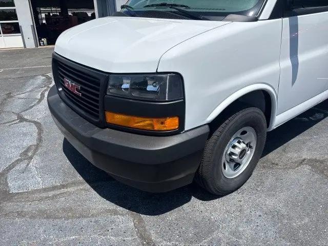 2026 GMC Savana Cargo 2500 Regular Wheelbase, Work Van, RWD