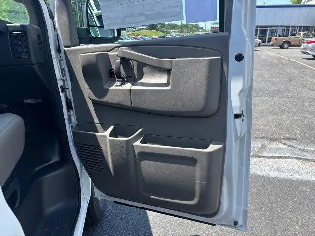 2026 GMC Savana Cargo 2500 Regular Wheelbase, Work Van, RWD