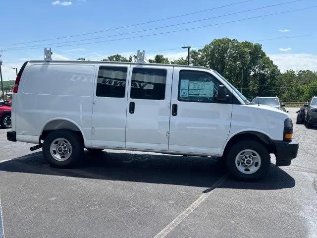 2026 GMC Savana Cargo 2500 Regular Wheelbase, Work Van, RWD