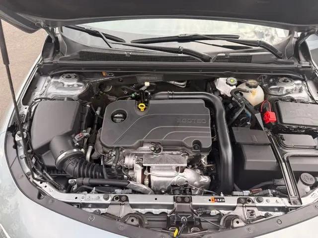 2025 Chevrolet Malibu FWD 1LT