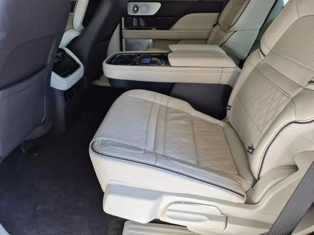2023 Lincoln Navigator Black Label