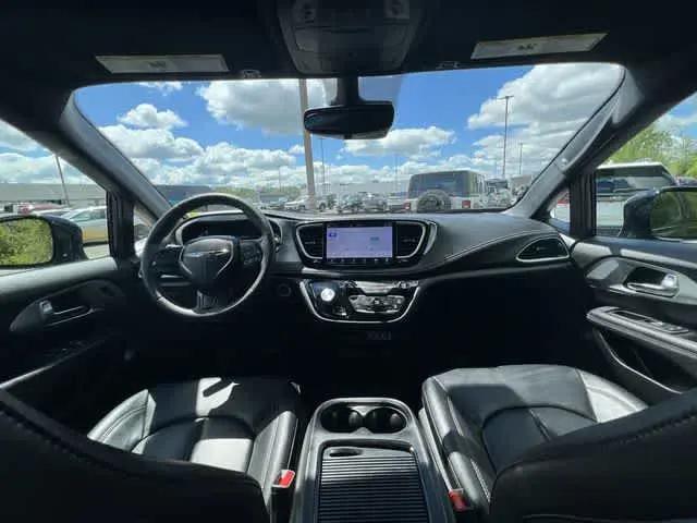 2024 Chrysler Pacifica Touring L AWD
