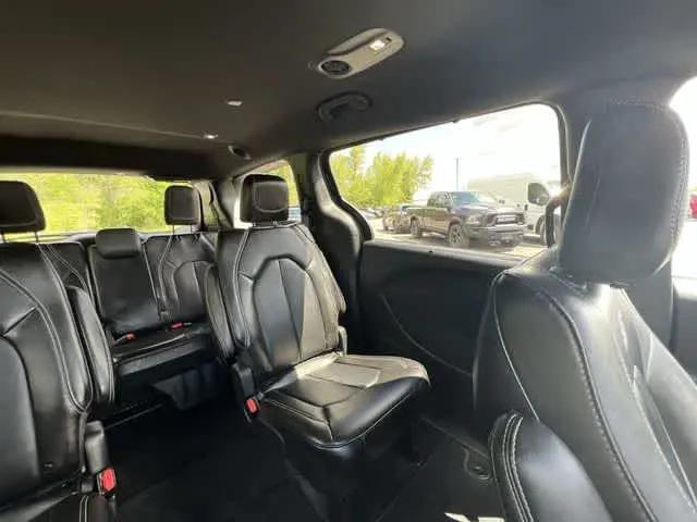2024 Chrysler Pacifica Touring L AWD