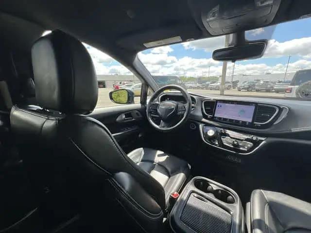 2024 Chrysler Pacifica Touring L AWD
