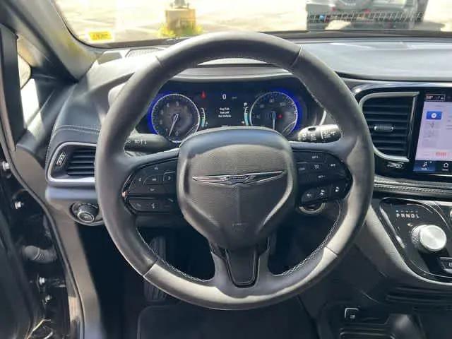 2024 Chrysler Pacifica Touring L AWD