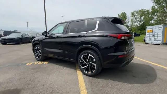 2022 Mitsubishi Outlander ES 2.5 S-AWC