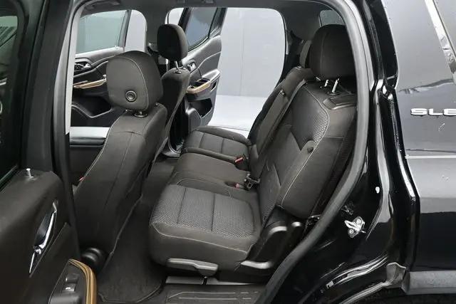2020 GMC Acadia FWD SLE