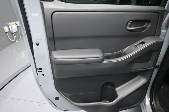 2026 Nissan Frontier Crew Cab SV 4x2