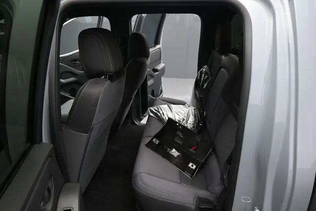 2026 Nissan Frontier Crew Cab SV 4x2
