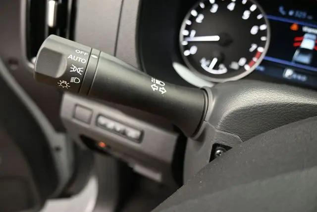 2026 Nissan Frontier Crew Cab SV 4x2