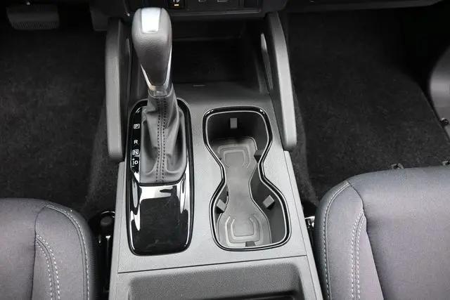 2026 Nissan Frontier Crew Cab SV 4x2