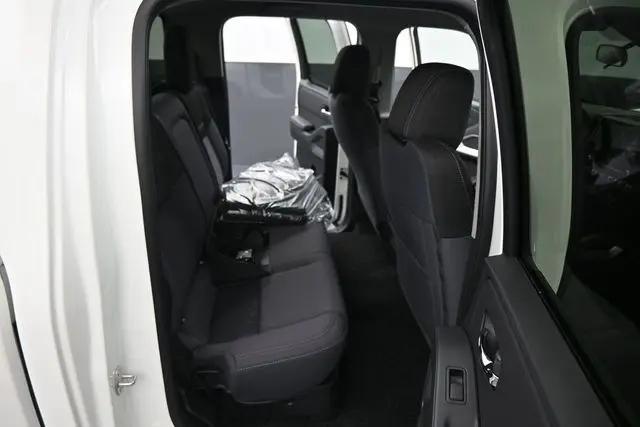 2026 Nissan Frontier Crew Cab SV 4x2
