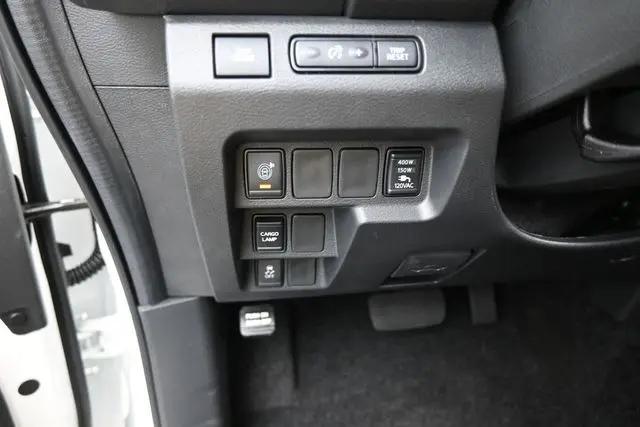 2026 Nissan Frontier Crew Cab SV 4x2