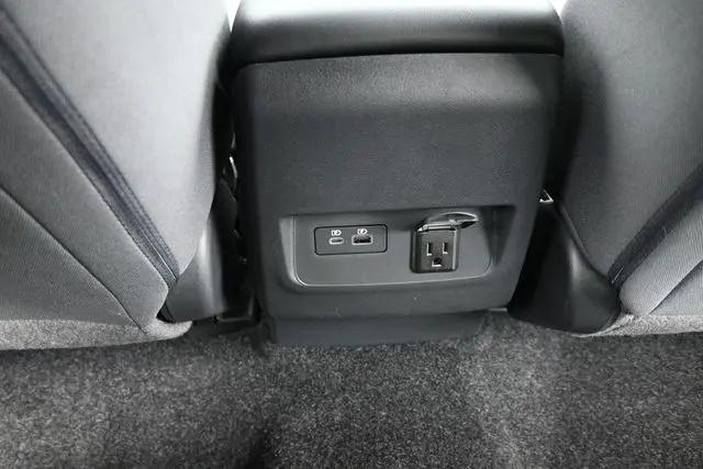 2026 Nissan Frontier Crew Cab SV 4x2