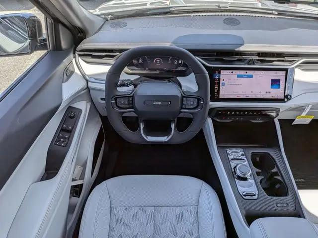 2026 Jeep Cherokee Overland 4x4