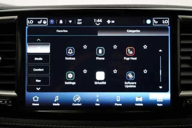 2024 Chrysler Pacifica Hybrid Select