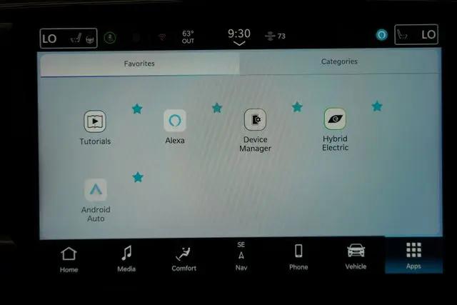 2024 Chrysler Pacifica Hybrid Select