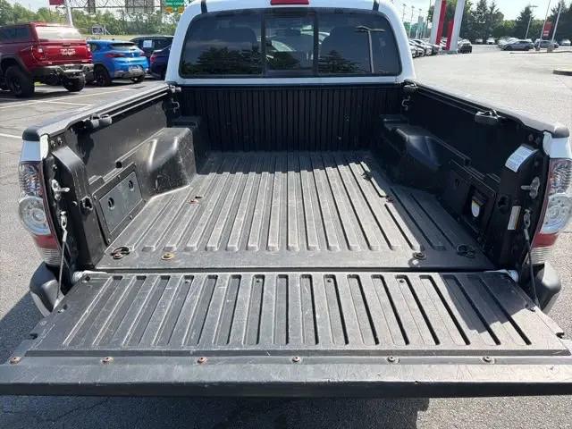 2015 Toyota Tacoma Base V6