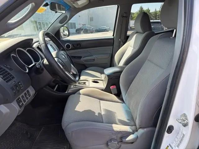 2015 Toyota Tacoma Base V6